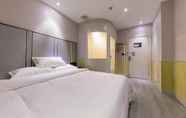 Bedroom 7 Elan Selected (North Zhai Road Hotel,Shanghai Hong
