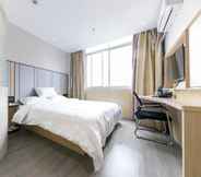 Bedroom 5 Elan Selected (North Zhai Road Hotel,Shanghai Hong