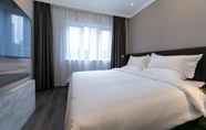 Bedroom 4 Hanting Hotel (Shanghai Jiangsu Road)