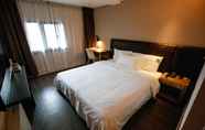 Bedroom 6 Hanting Premium (Shanghai Jiangqiao Wanda Plaza)