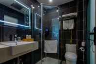 In-room Bathroom Hanting Premium (Xi'an Bell Tower, North Street)
