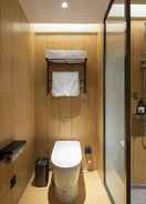 BATHROOM Ji Hotel (Dalian Xinghai Convention and Exhibition