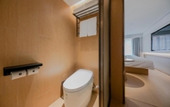 In-room Bathroom 2 Ji Hotel (Beijing Fengtai South Road subway statio