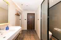 In-room Bathroom Hanting Premium (Xining Tangdao wanda plaza )
