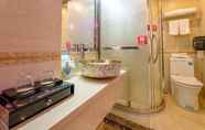 In-room Bathroom 7 Elan Hotel(Jiangbei Wanda zhongticheng store)