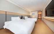 Bedroom 4 Ji Hotel ( Zoucheng Wande mall)