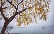 Nearby View and Attractions 6 Hanting Hotel (Hangzhou Xihu Avenue Chengzhan)