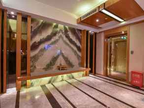 Lobby 4 Hanting Hotel (Beijing Tuanjie Lake)