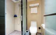 Toilet Kamar 7 Hanting Hotel (Beijing South Railway Station Yangq