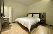 Kamar Tidur 6 Hi Inn (West gate of Beijing Jiaotong University)