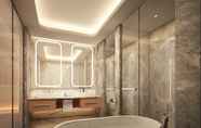 Toilet Kamar 5 Holiday Inn Xining Datong