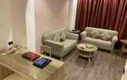 Ruang Umum 3 Le Grey By Carlton Al Moaibed Hotel