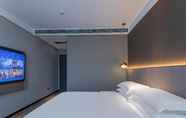 Bedroom 6 Teckon Myfeel Hotel Ningbo Tianyi Square East Gate