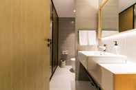In-room Bathroom Ji Hotel (Xinchang dafosi)