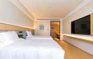 Bedroom 2 Ji Hotel (Huzhou Nanxun)