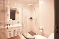 Toilet Kamar Hanting Hotel (Cixi Hangzhou Bay Century City)