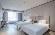 Bedroom 5 Hanting Hotel (Hebi Yulong Love City)