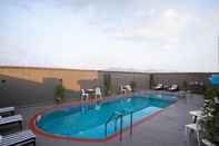 Swimming Pool Fortis Hotel Fujairah