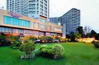 Bangunan Centara Riverside Hotel Chiang Mai