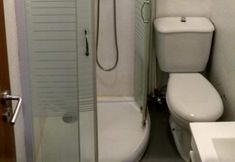 Phòng tắm bên trong 4 Theorynomad Rooms Al Lofts Porto