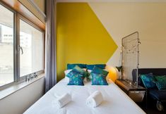 침실 5 Theorynomad Rooms Al Lofts Porto