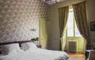 Bilik Tidur 4 Logis Hotel Chez Gervais