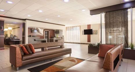 Sảnh chờ 2 Rodeway Inn Smyrna