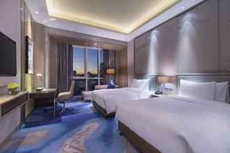 Bedroom 4 Pullman Yantai Center