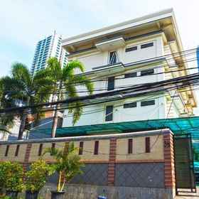 91327 Residence 38 1, Hotel Embassy of the Netherlands