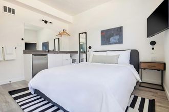 Others 4 Sonder The Boylston