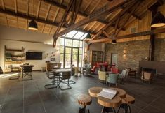 Lain-lain 5 Logis les Cabanes dans les Bois