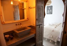 Bilik Mandi dalam Bilik 5 Nelia De Marrakech