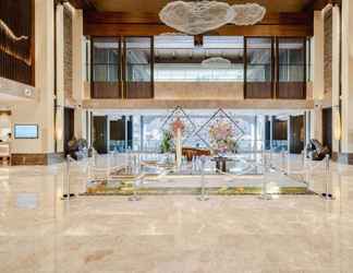 Lobby 2 Mount Qingcheng Grand Hotel