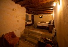 Others 7 Glamada Cave Suites