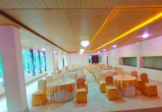 Others 7 Treenz Hotel