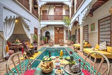 その他 Dar Alibaba