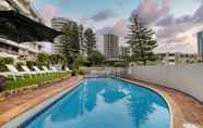 อื่นๆ 5 Surfers Chalet Holiday Apartments