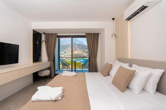 기타 4 Asfiya Loft