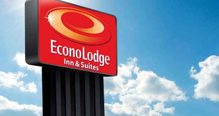 อื่นๆ Econo Lodge Inn & Suites Pincher Creek AB