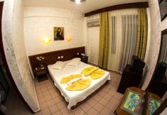 其他 7 Latino Hotel