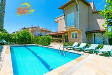 Others Paradise Town Villa Gordon