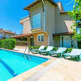 Paradise Town Villa Gordon 1, Hotel Cornelia Deluxe beach