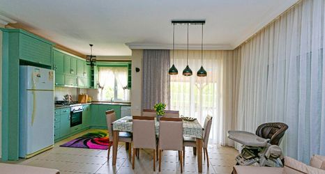 Others 2 Paradise Town Villa Gordon