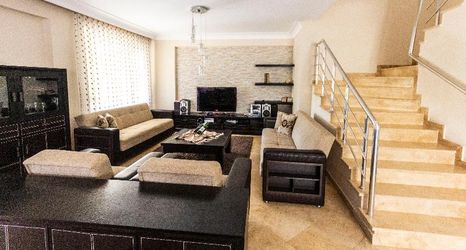 Others 2 Paradise Town Villa Royal