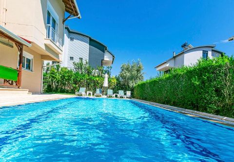 Others Paradise Town Villa Camilla