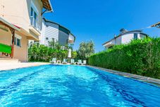 Others Paradise Town Villa Camilla