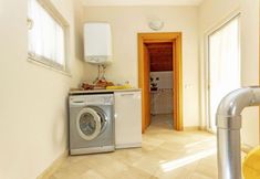 Others 2 Paradise Town Villa Camilla