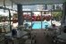 레스토랑 Es Canto Bossa