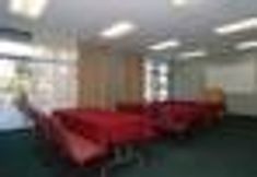 Functional Hall 5 Quality Inn Airport / Sea World area