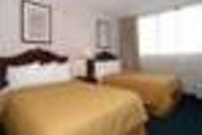 Bedroom Quality Inn Airport / Sea World area